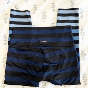 K-Deer Capri Yoga Leggings - Rare!